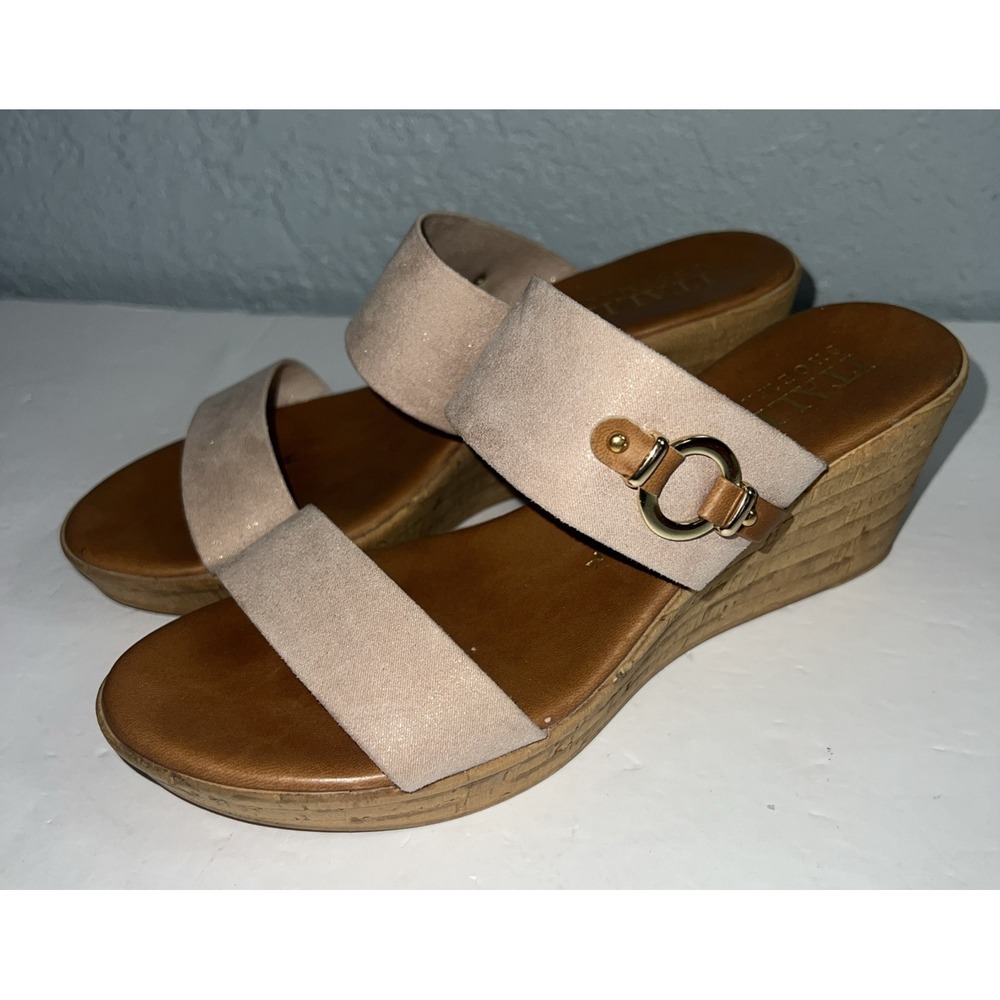 Italian Shoemakers Made In Italy Women's Platform Sandals‎ Tan Size 7M